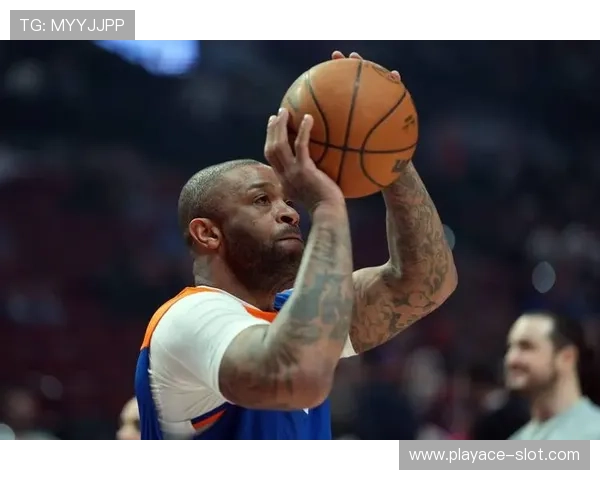 Shams:PJ塔克与尼克斯达成两年合同下赛季为球队选项 Shams:PJ塔克与尼克斯达成两年合同下赛季为球队选项